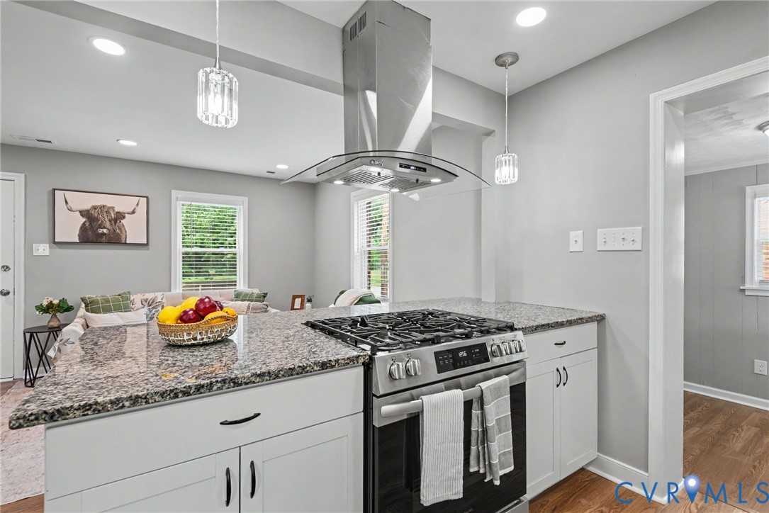 3424 Danbury Rd