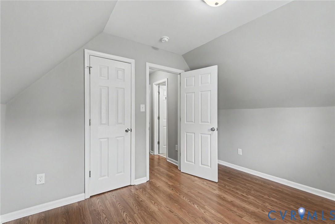 3424 Danbury Rd