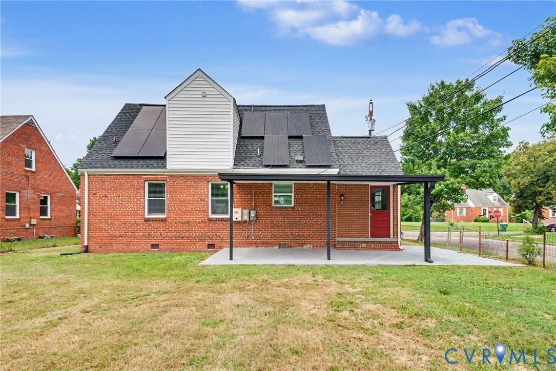 3424 Danbury Rd