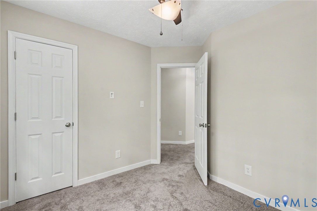 7906 Featherchase Pl