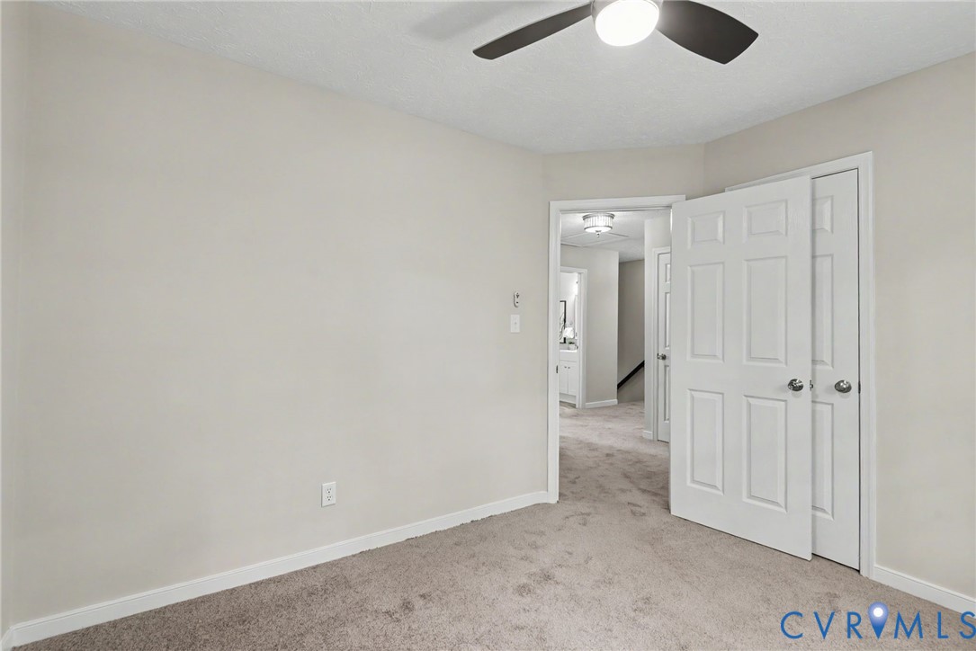 7906 Featherchase Pl