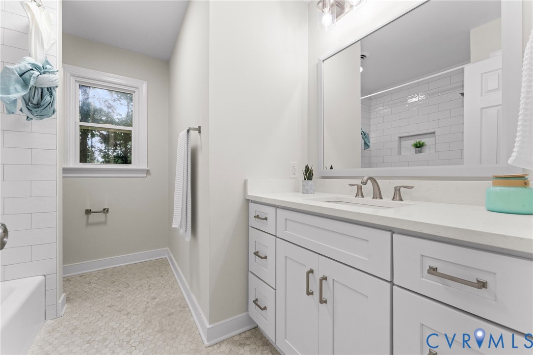 3129 Quail Hill Dr