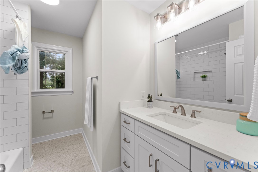 3129 Quail Hill Dr