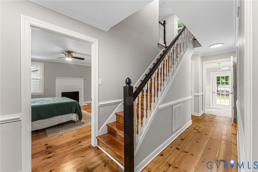 422 Nottingham Dr