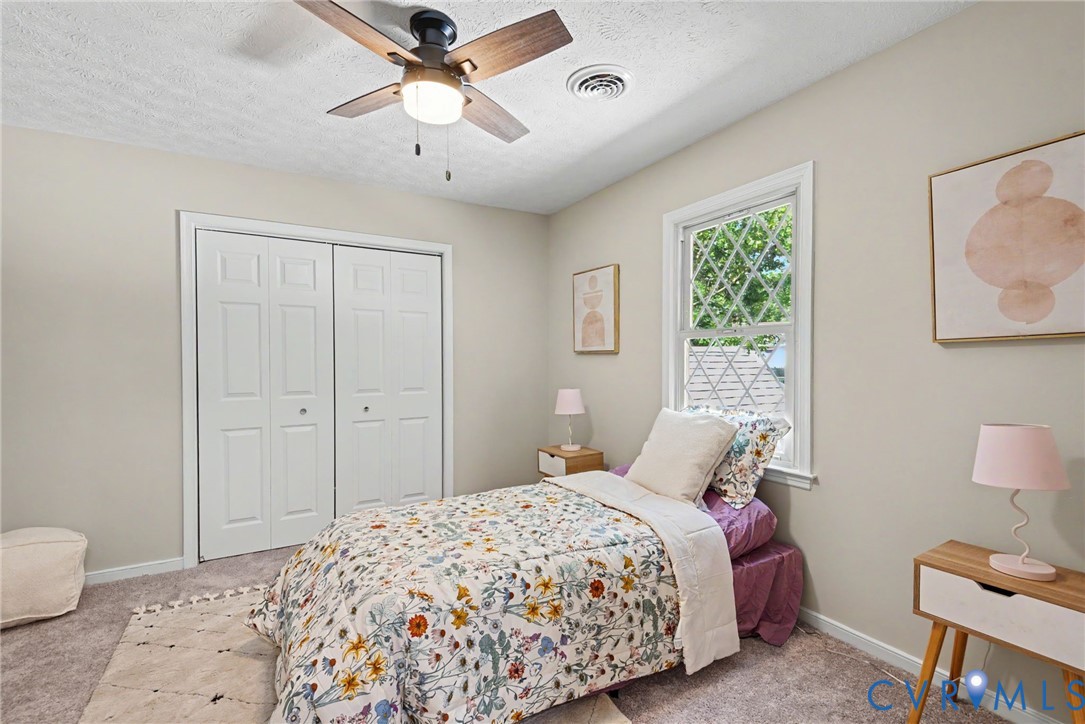 7530 Robinwood Ct