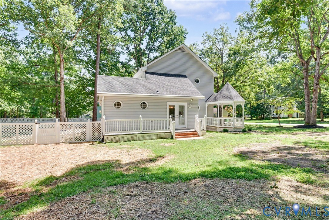 7530 Robinwood Ct