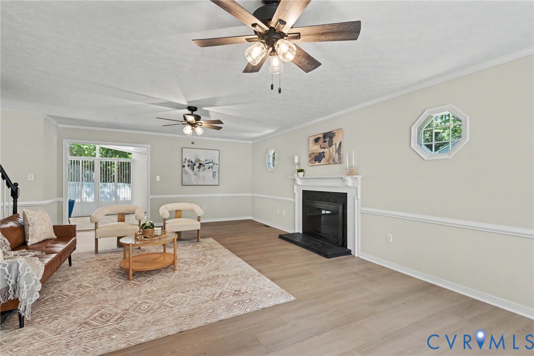 7530 Robinwood Ct