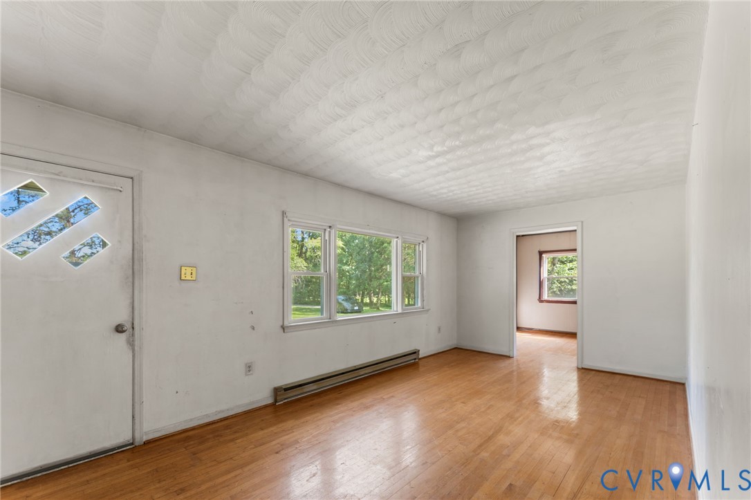2048 Haskin Rd
