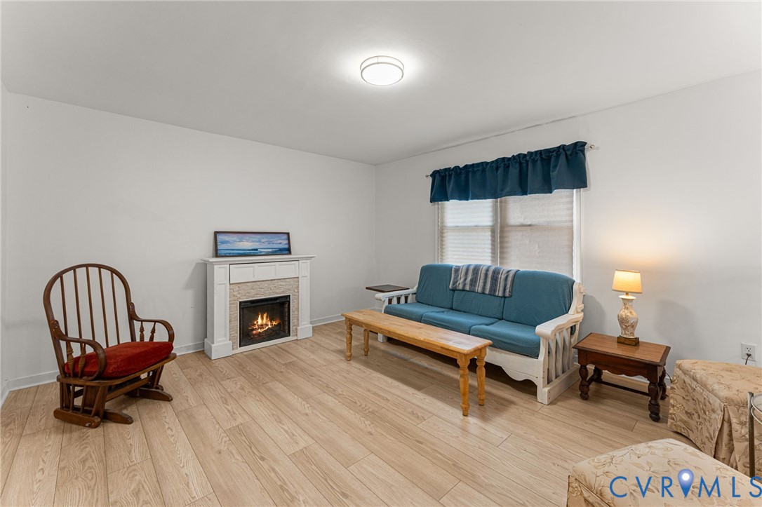 801 Adkins Rd