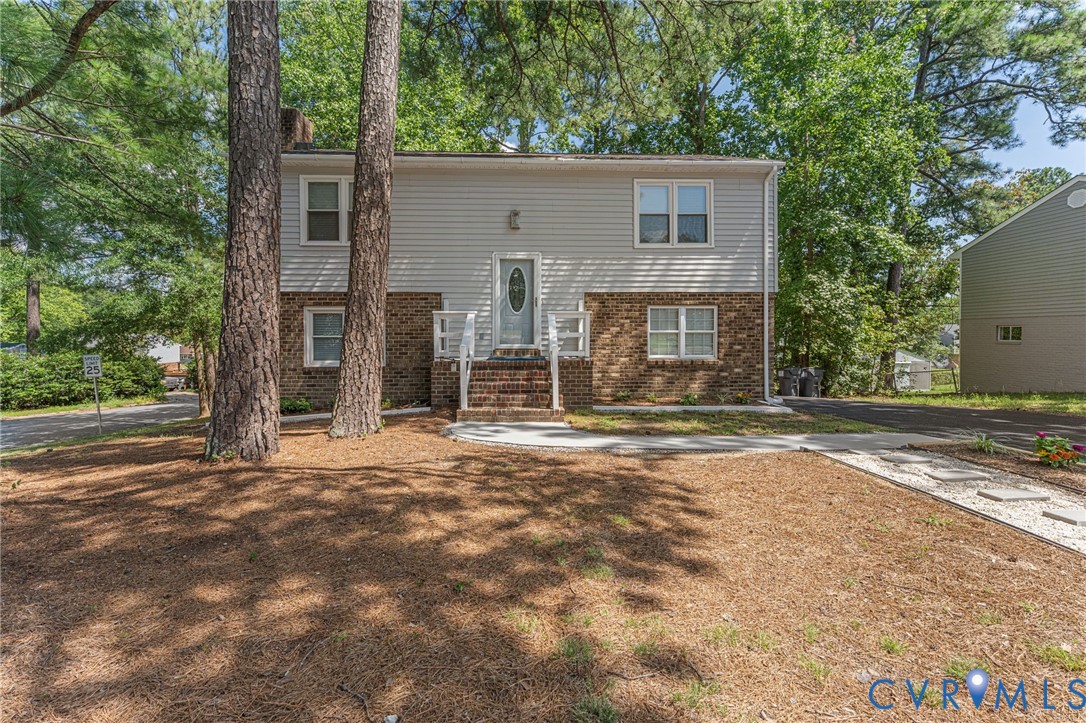 801 Adkins Rd