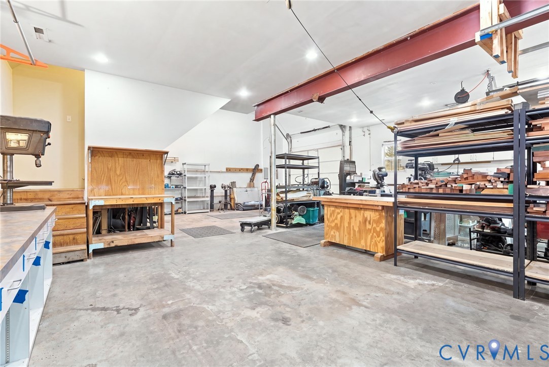 7266 Trimiew Estate Ln