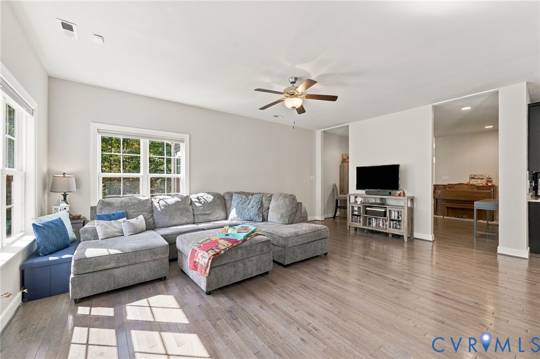 4963 Shannon Hill Rd