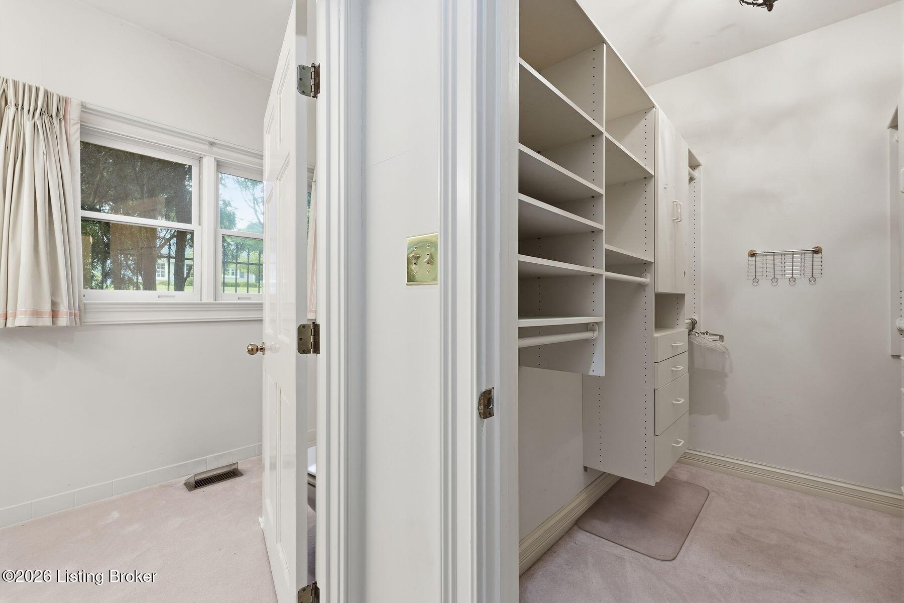 37 Brownsboro Hill Rd