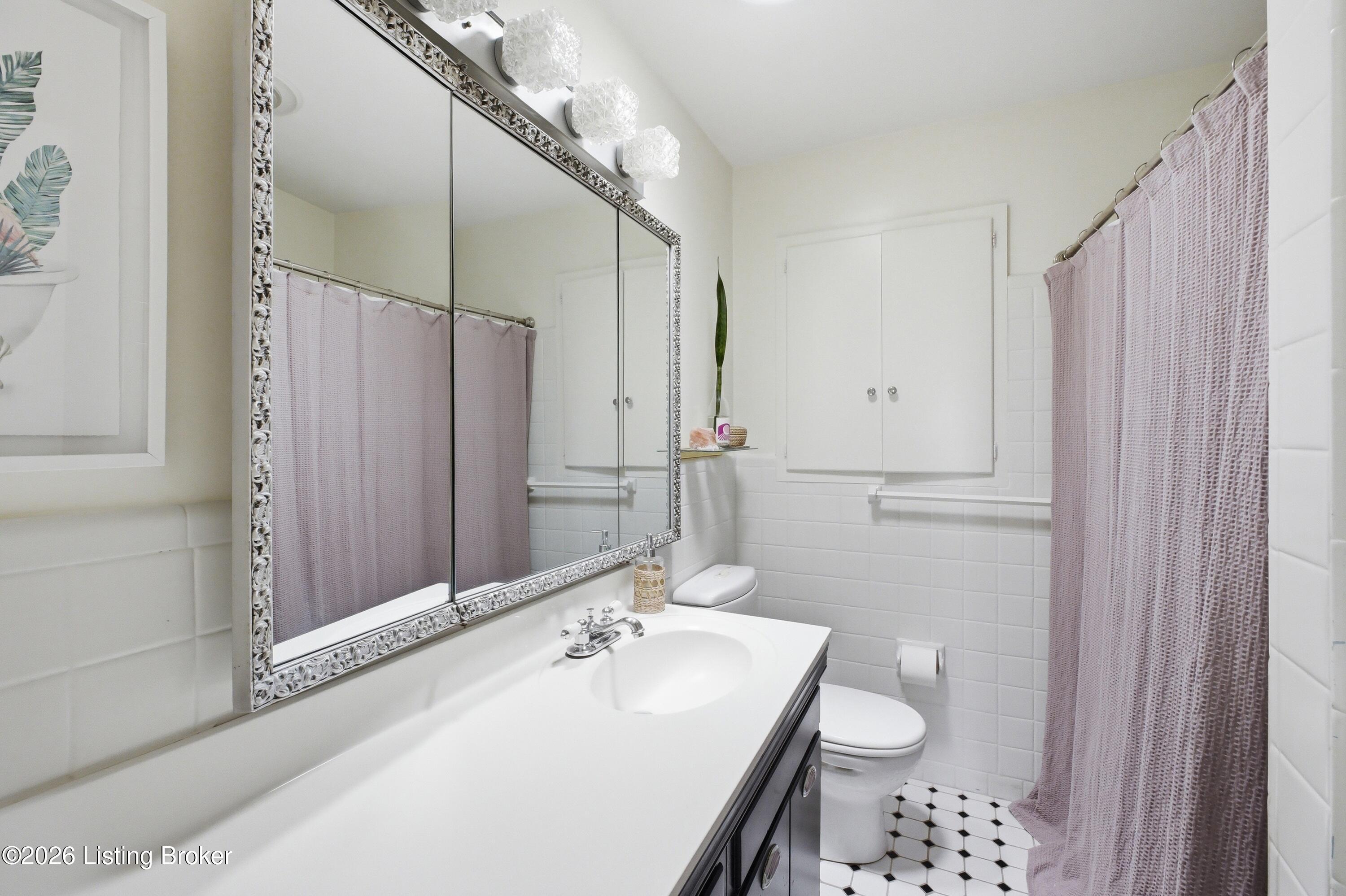 206 Dorchester Rd
