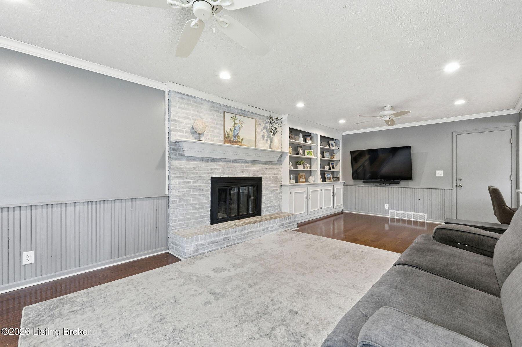 10211 Afton Rd