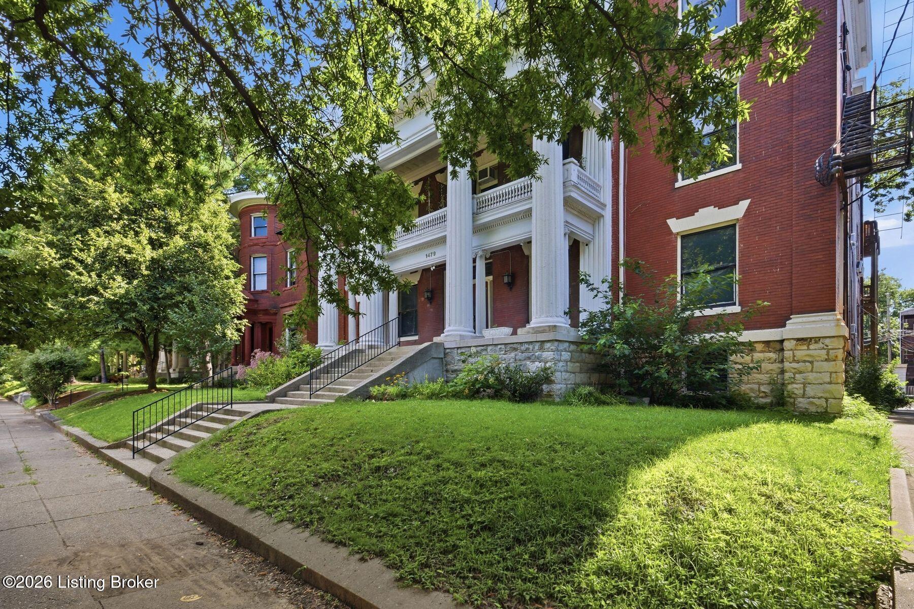 1479 S 4th St 5B