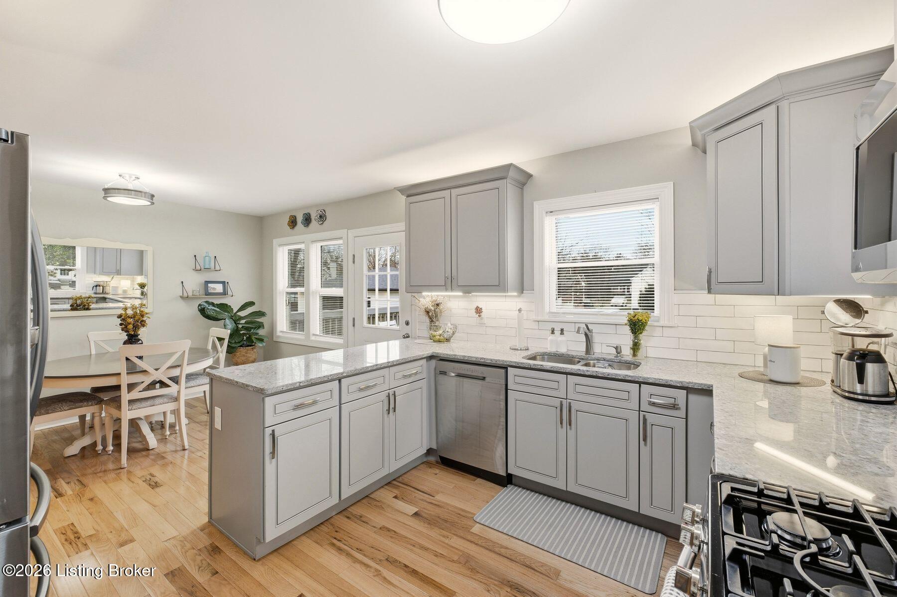228 Sage Rd