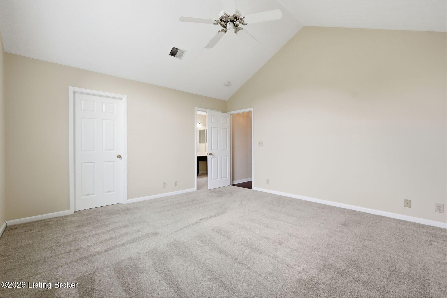 3910 Village Green Dr