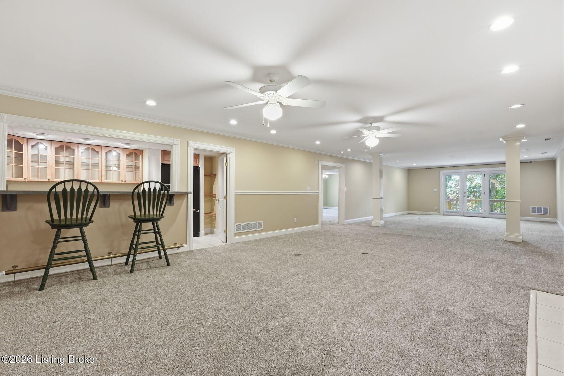8618 Westover Dr
