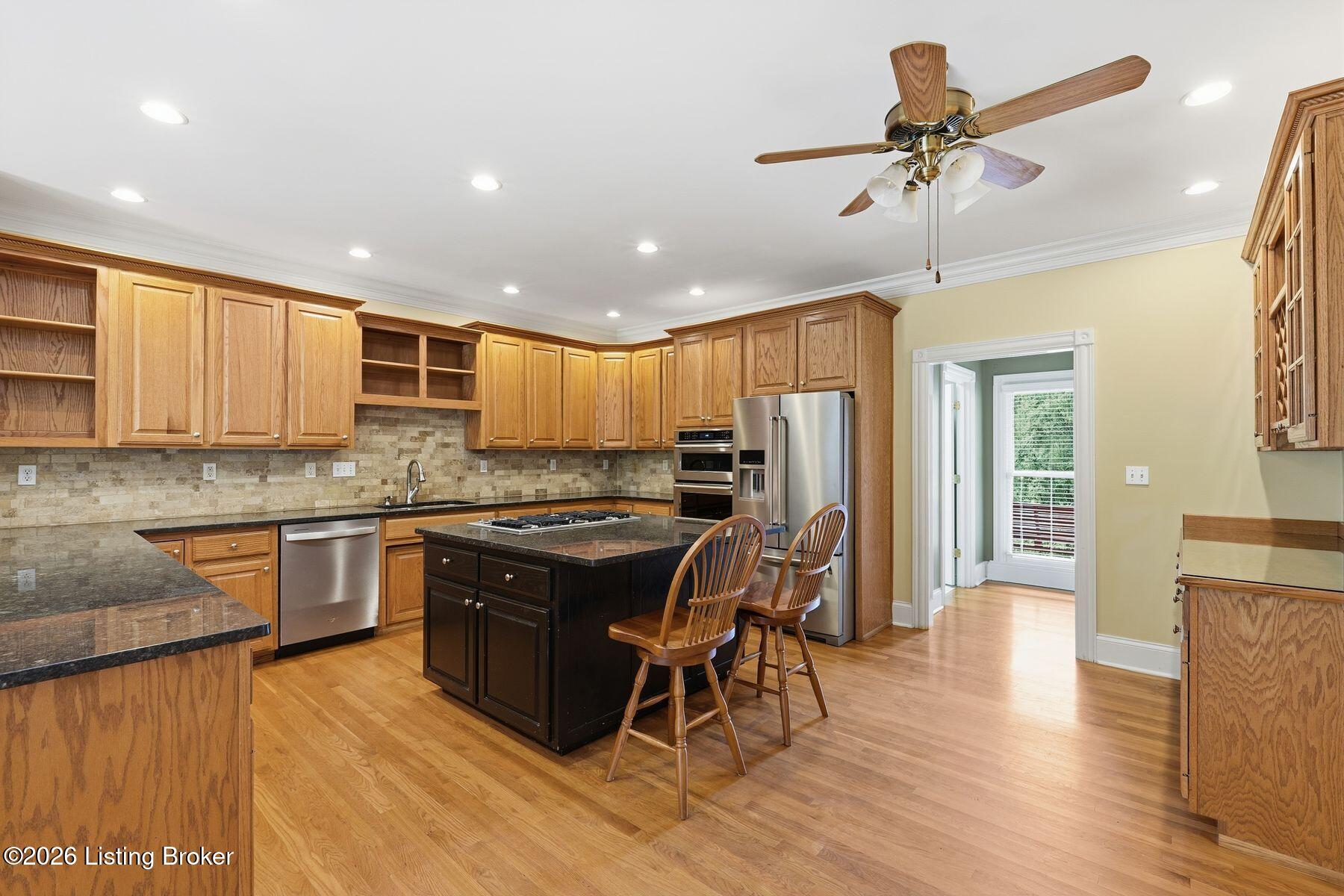 8618 Westover Dr