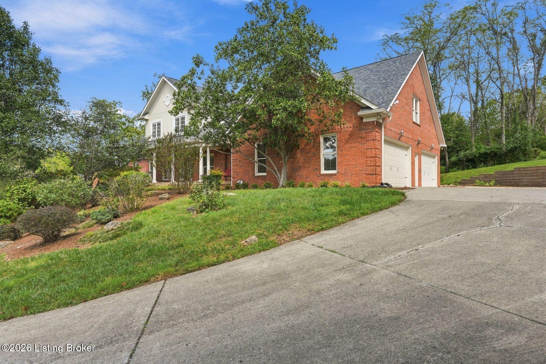 8618 Westover Dr