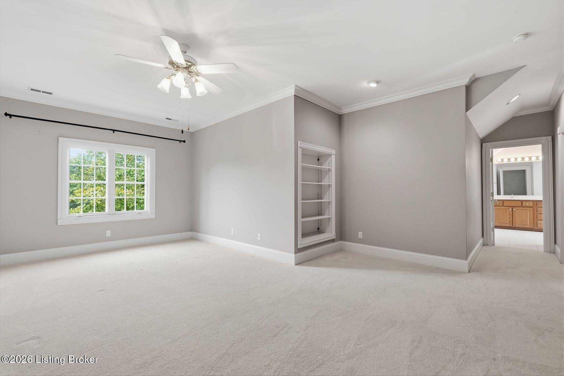 8618 Westover Dr