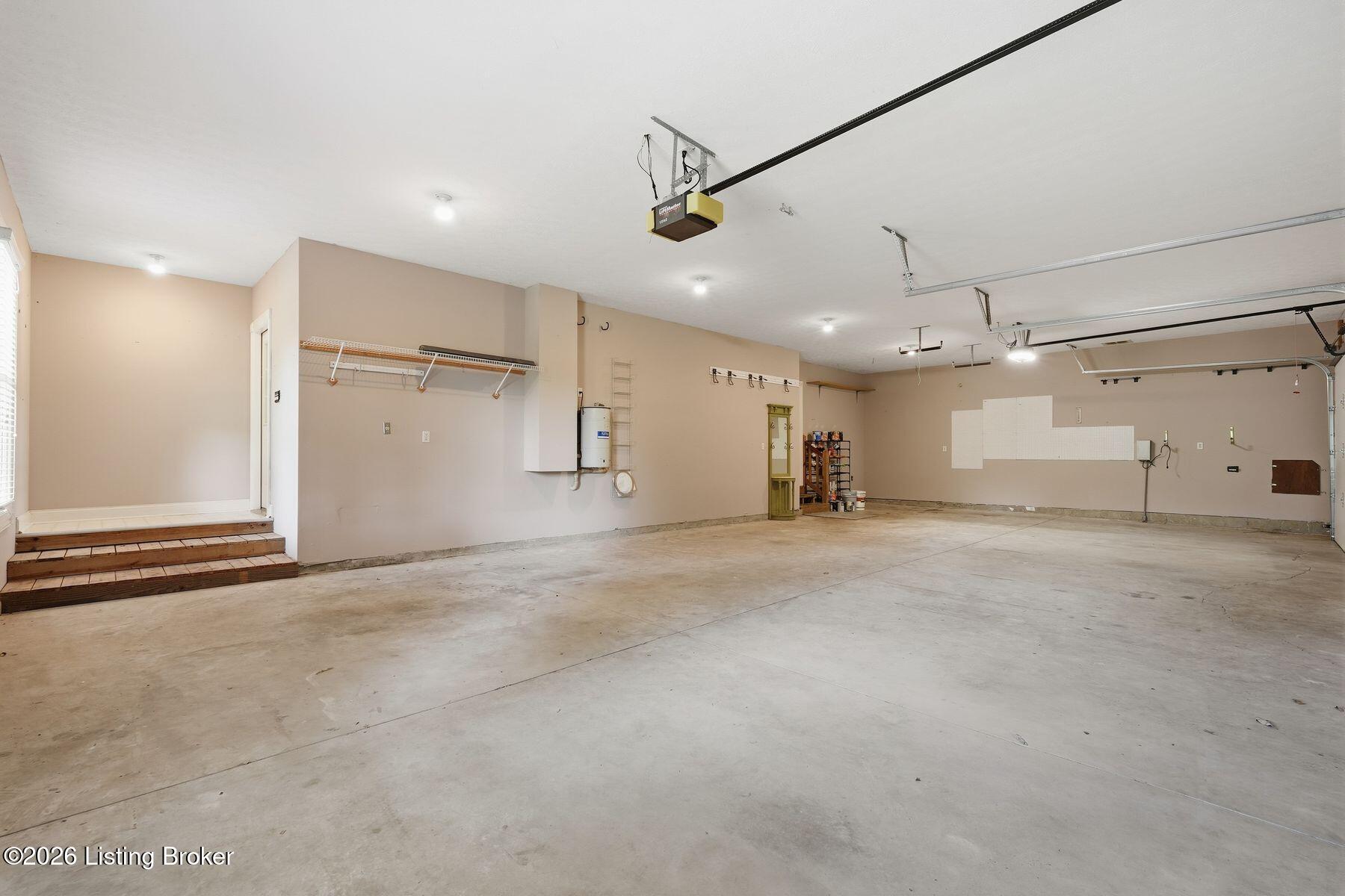 8618 Westover Dr