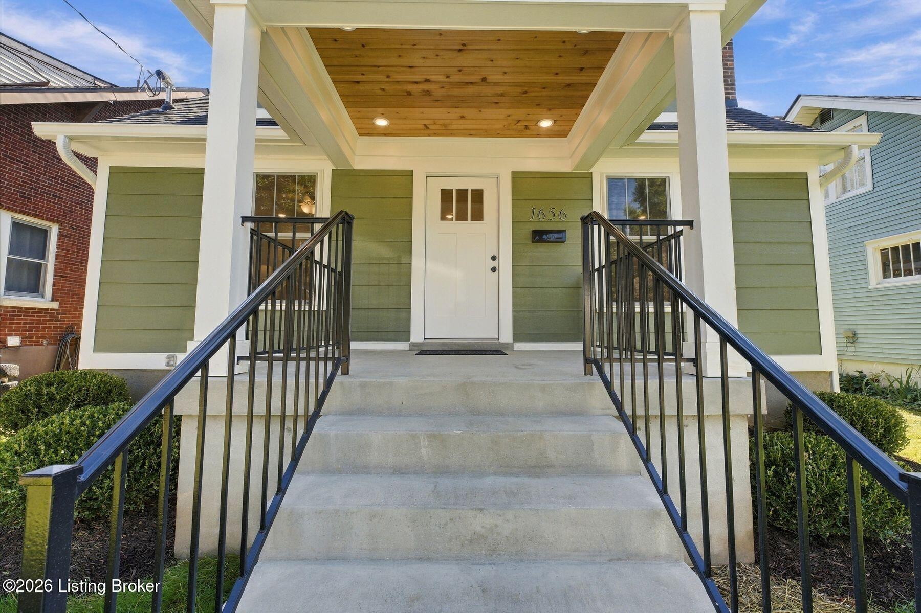 1656 Richmond Dr