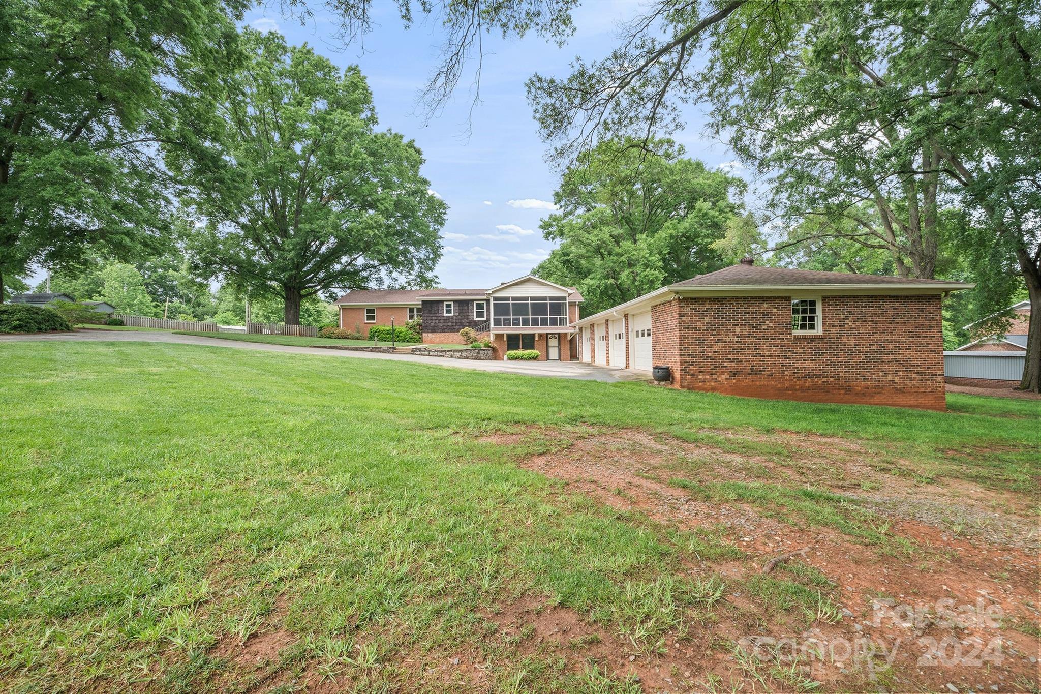 14024 Idlewild Road