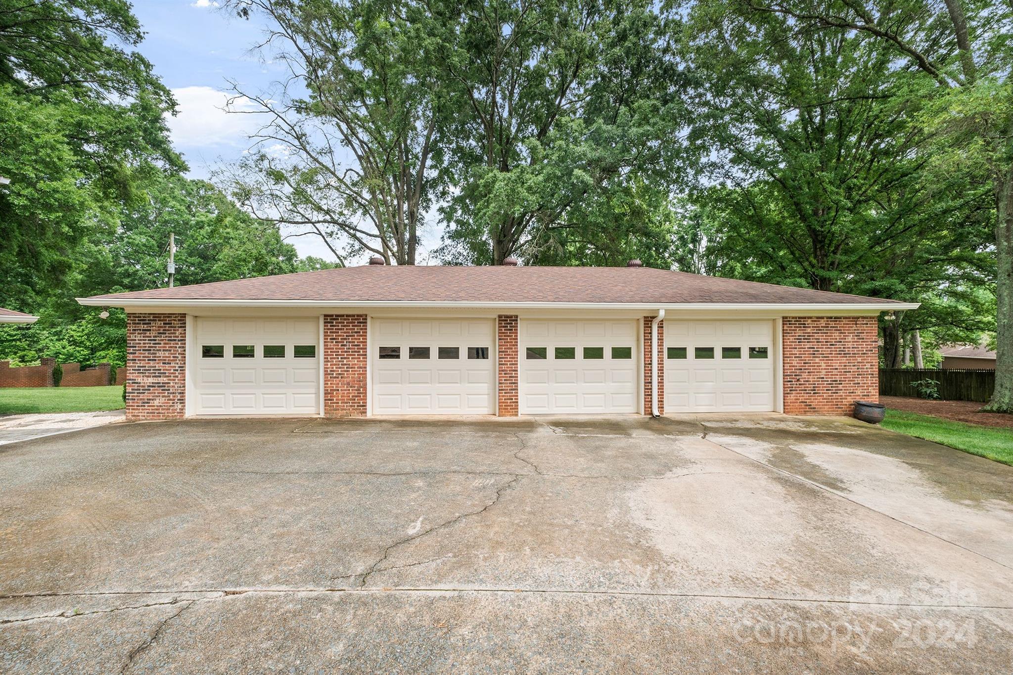 14024 Idlewild Road