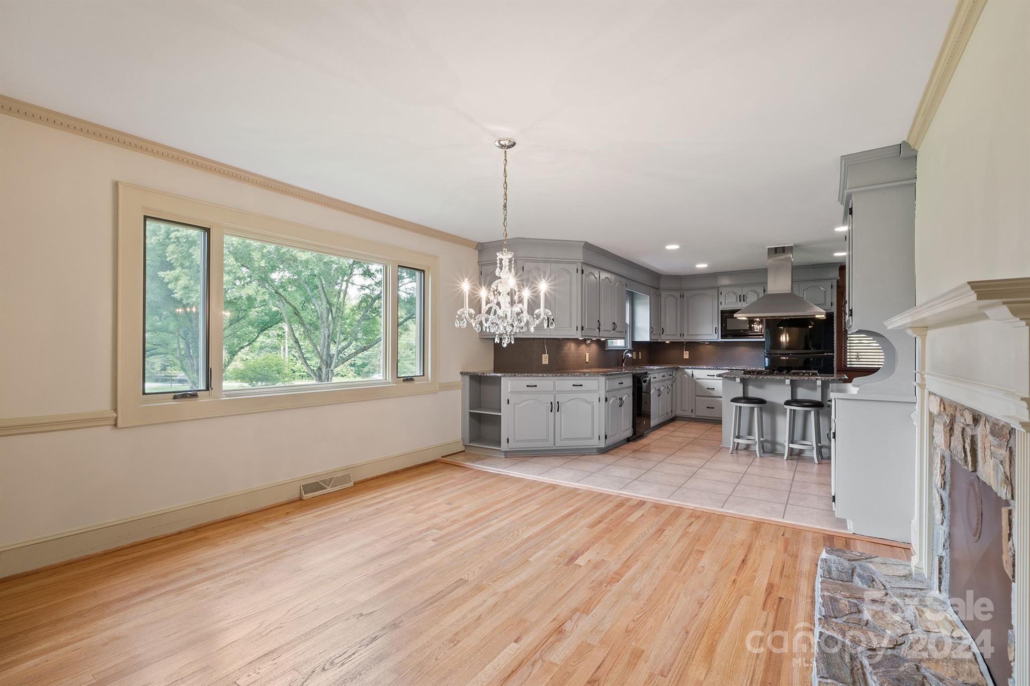 14024 Idlewild Road