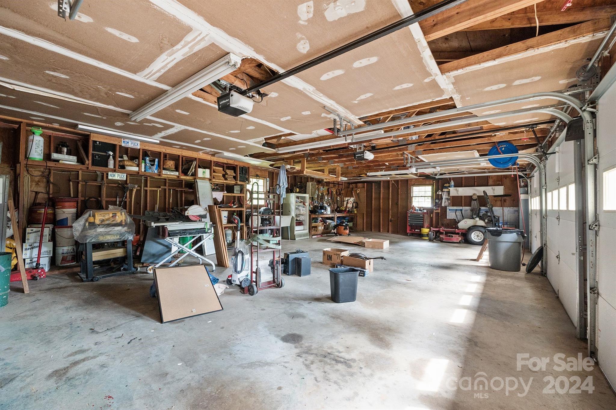14024 Idlewild Road