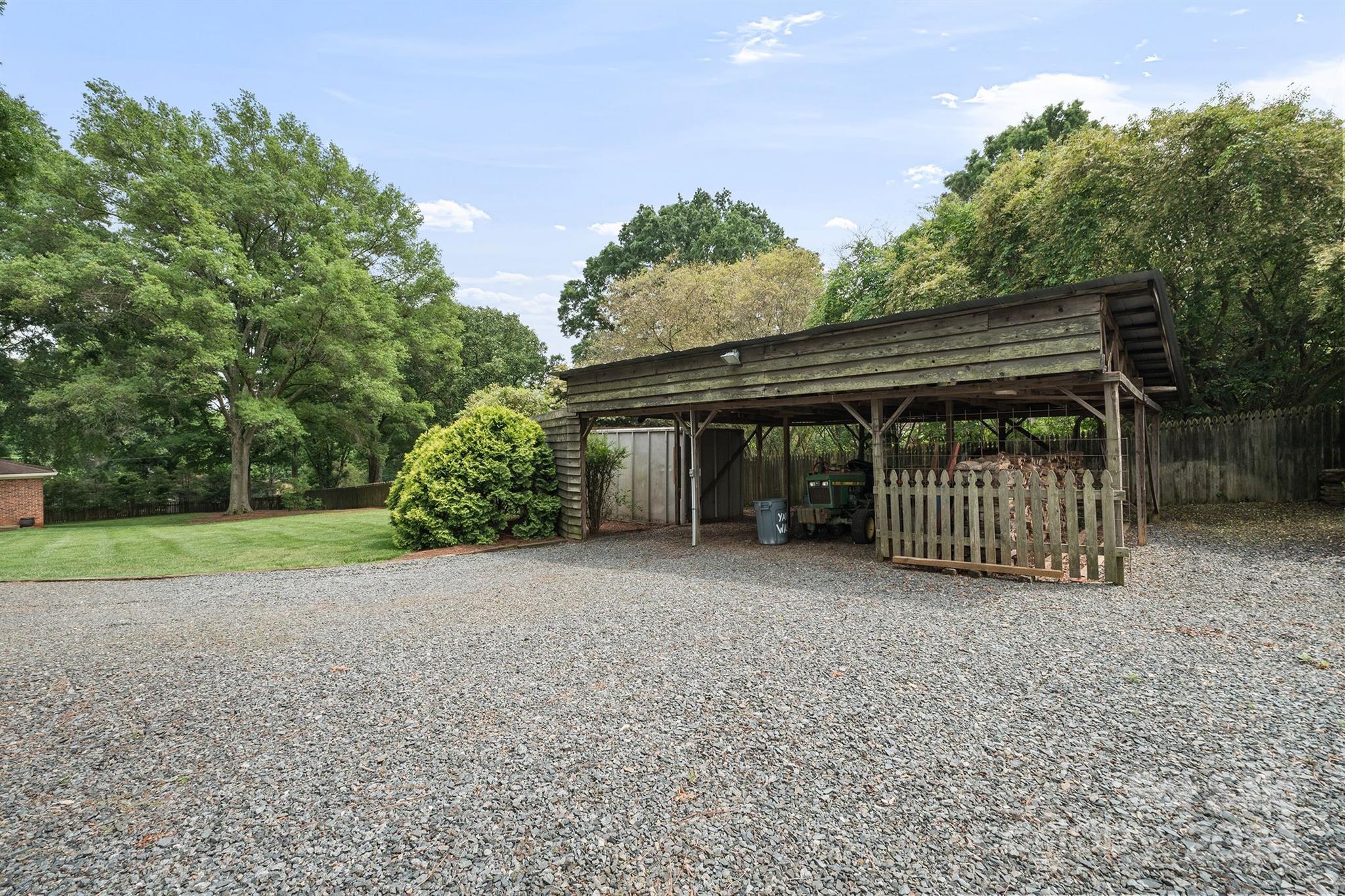 14024 Idlewild Road
