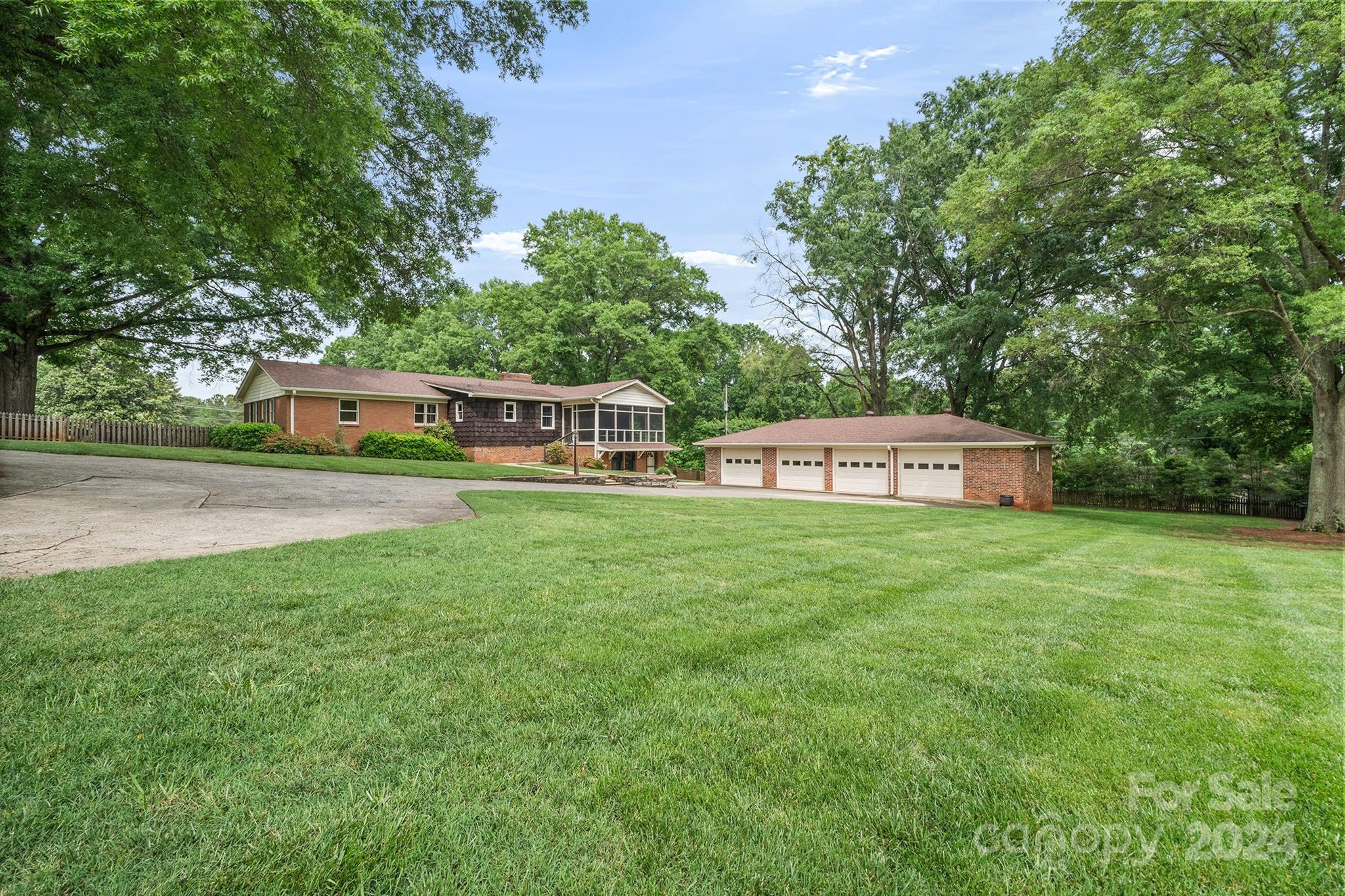 14024 Idlewild Road