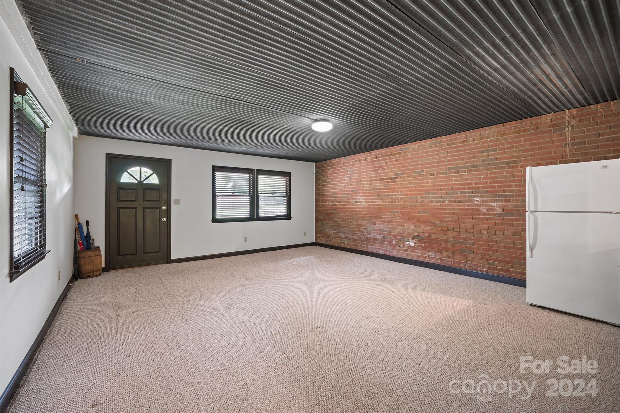 14024 Idlewild Road