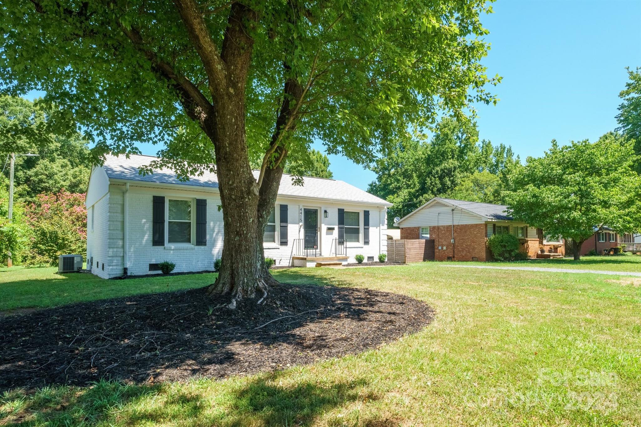 4415 Tipperary Place