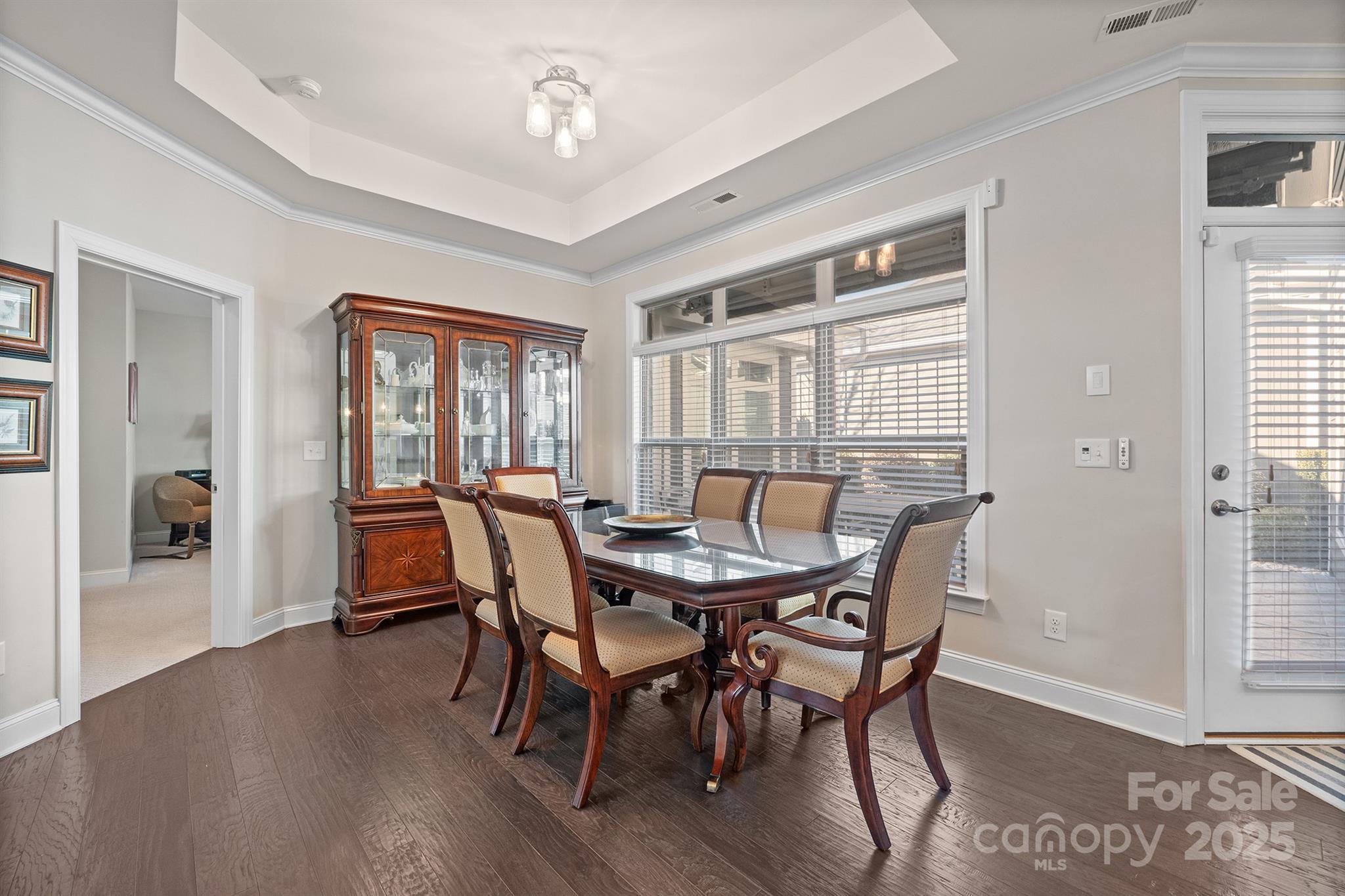 9113 Meadowmist Lane