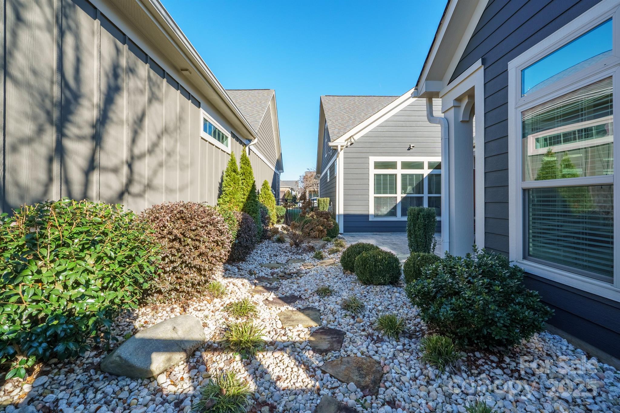 9113 Meadowmist Lane