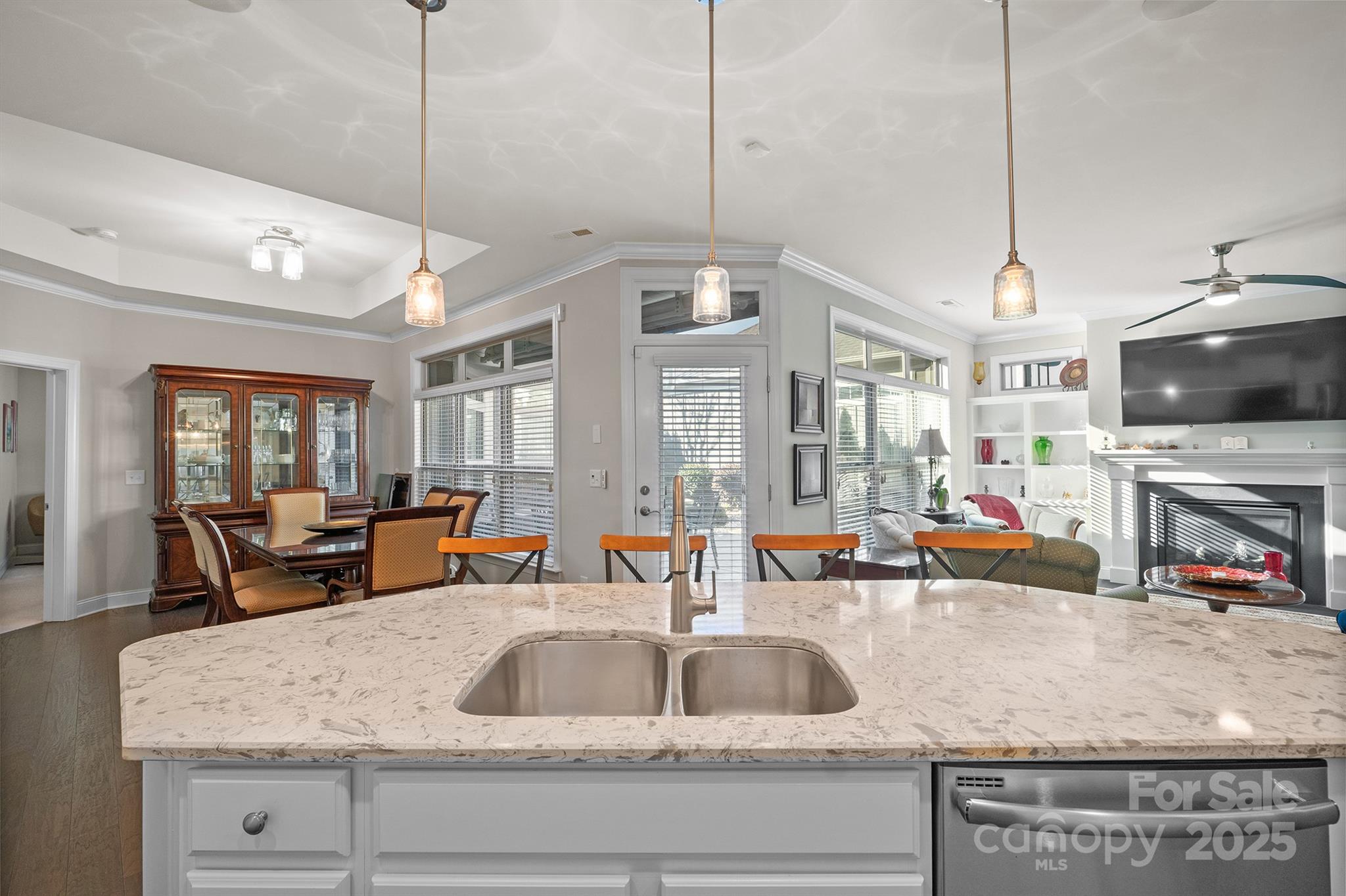 9113 Meadowmist Lane