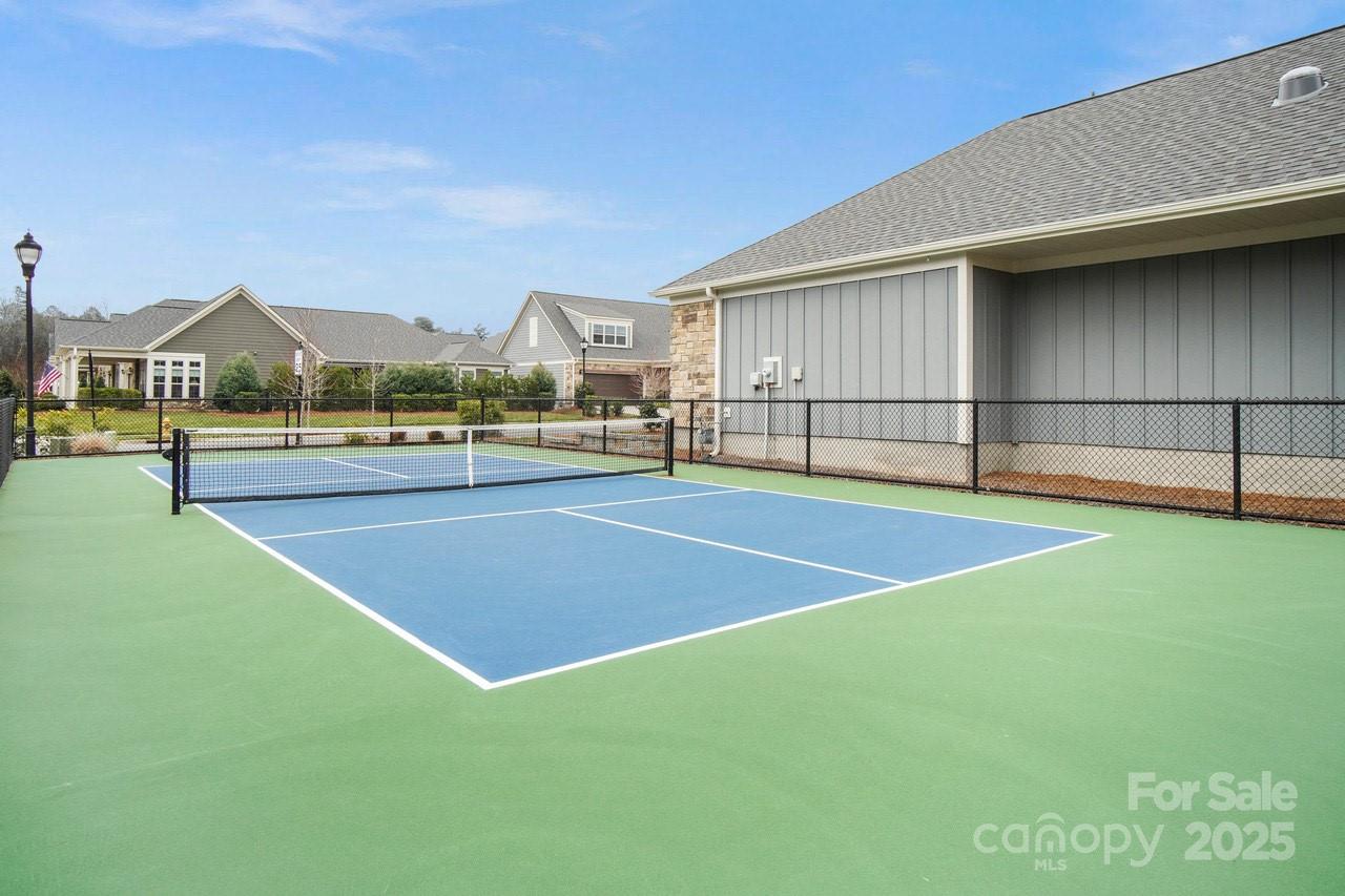 9113 Meadowmist Lane