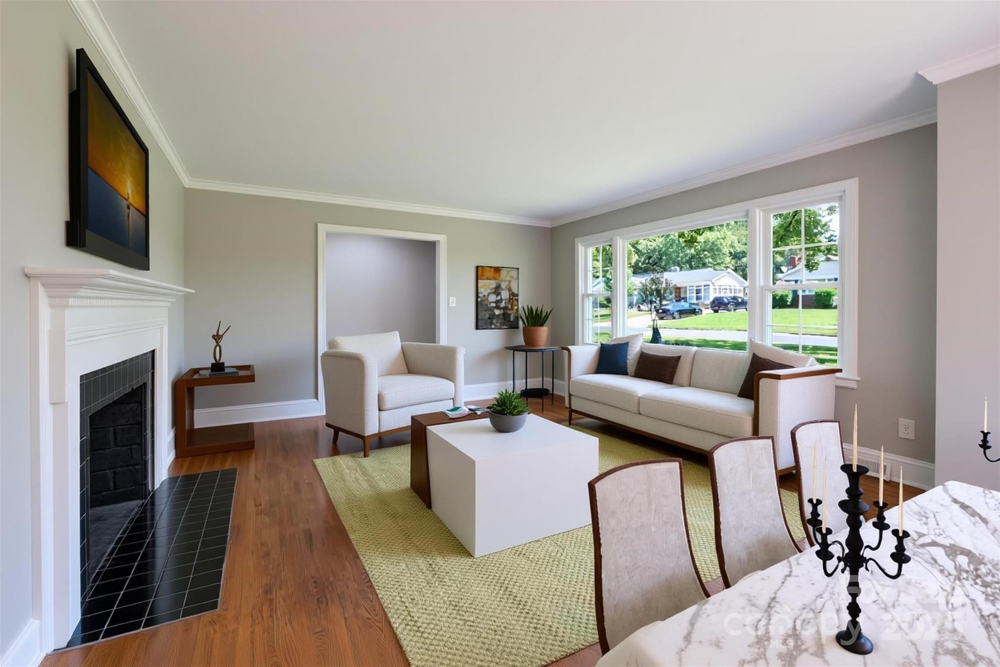 1123 Norland Road