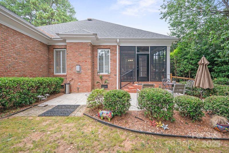 17426 Springwinds Drive Unit: 122