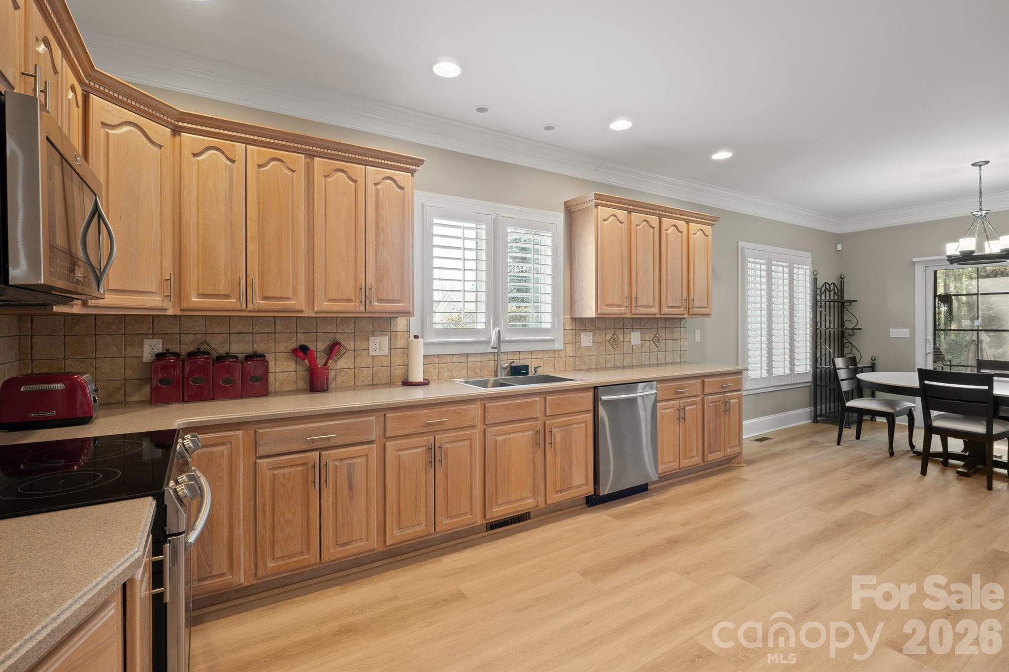 17426 Springwinds Drive Unit: 122