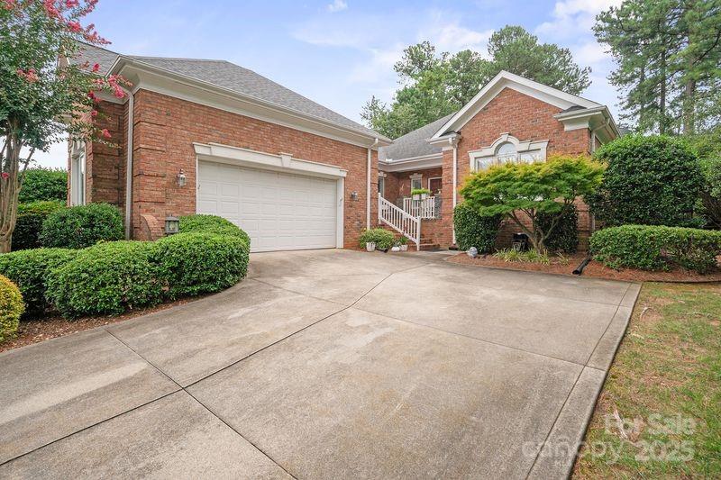 17426 Springwinds Drive Unit: 122