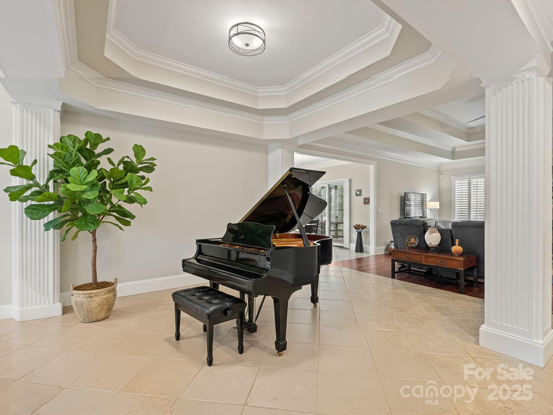 17426 Springwinds Drive Unit: 122