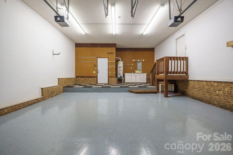 12504 Cliffcreek Drive