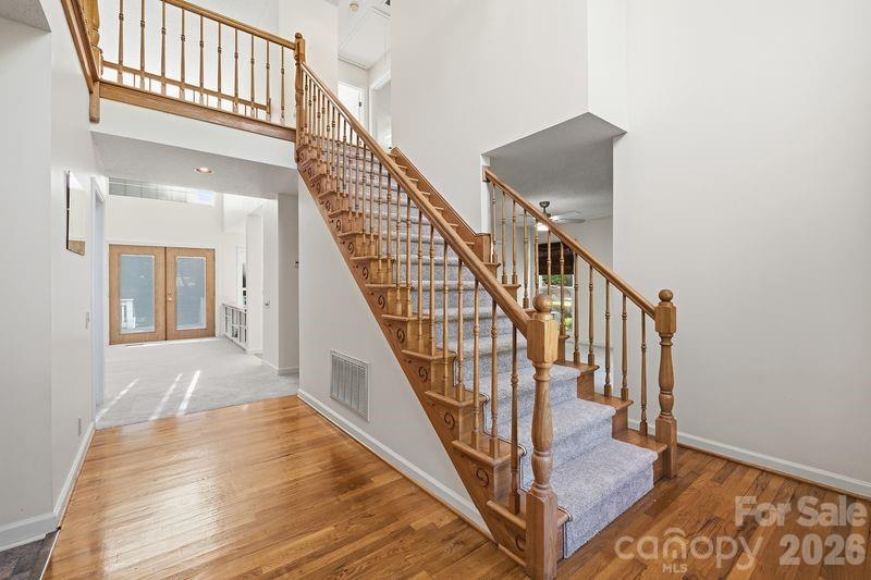 12504 Cliffcreek Drive