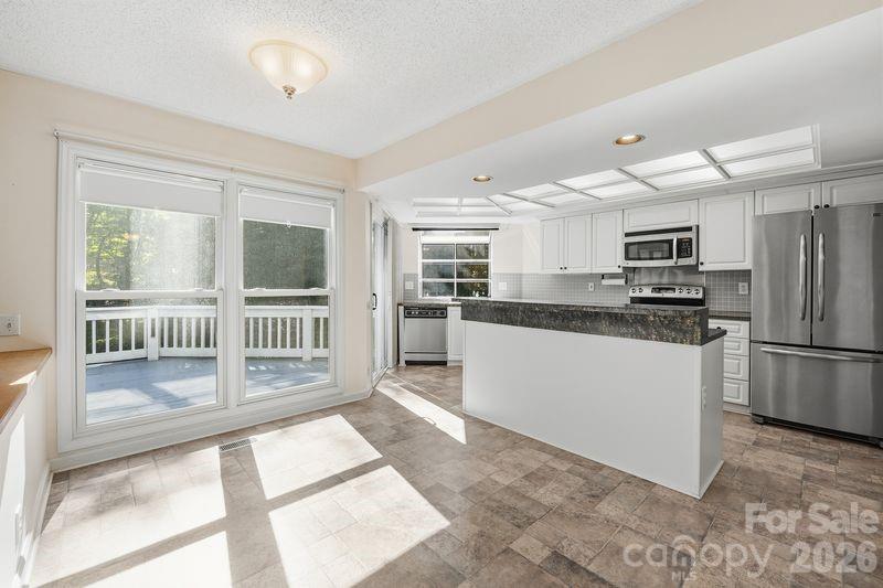 12504 Cliffcreek Drive