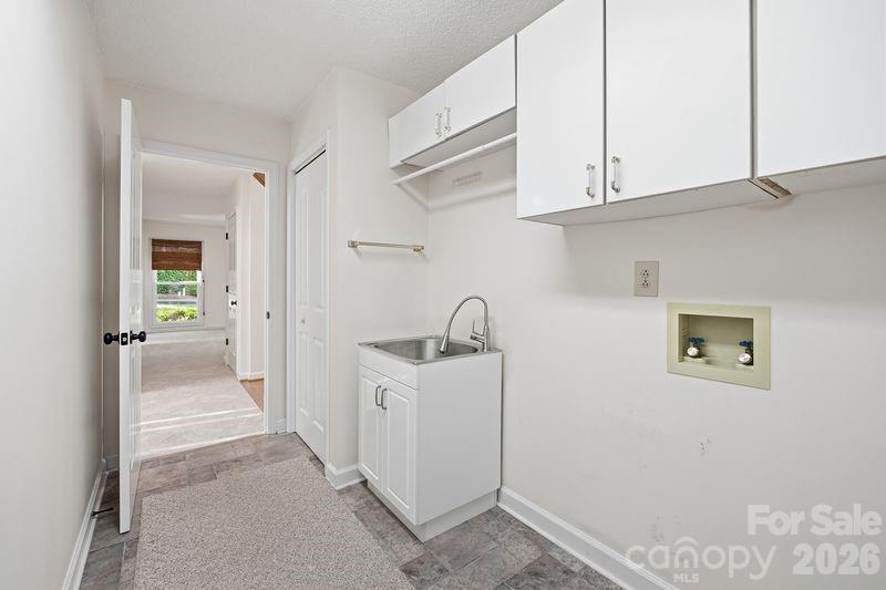 12504 Cliffcreek Drive