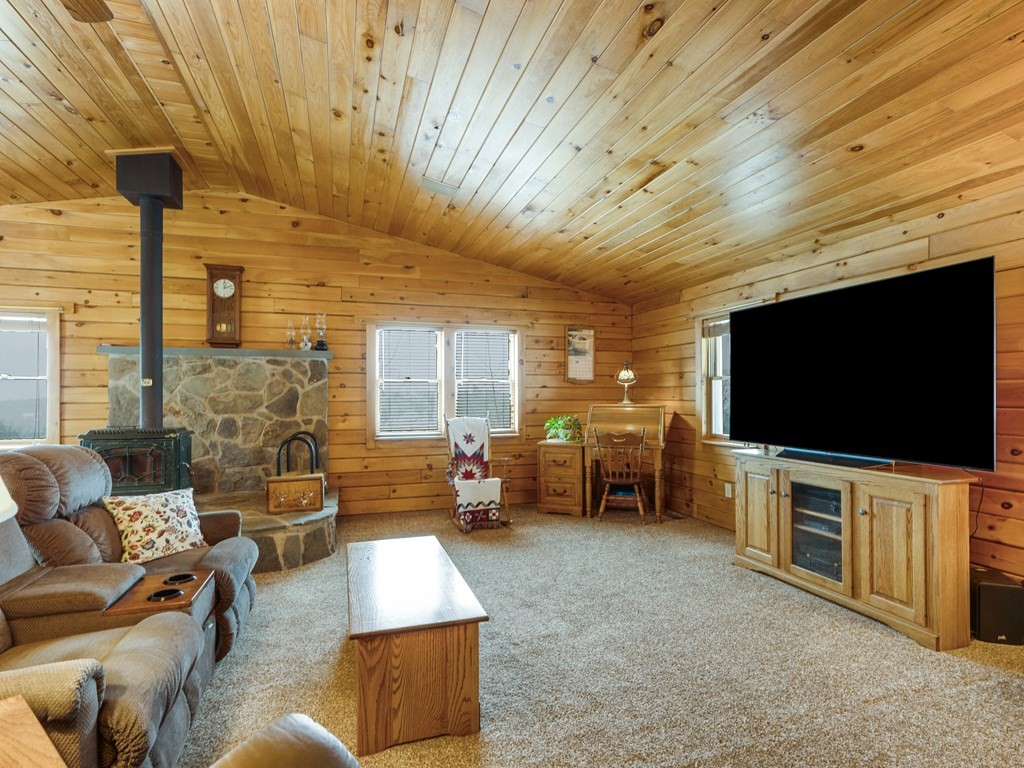 102 Fred Catlin Road